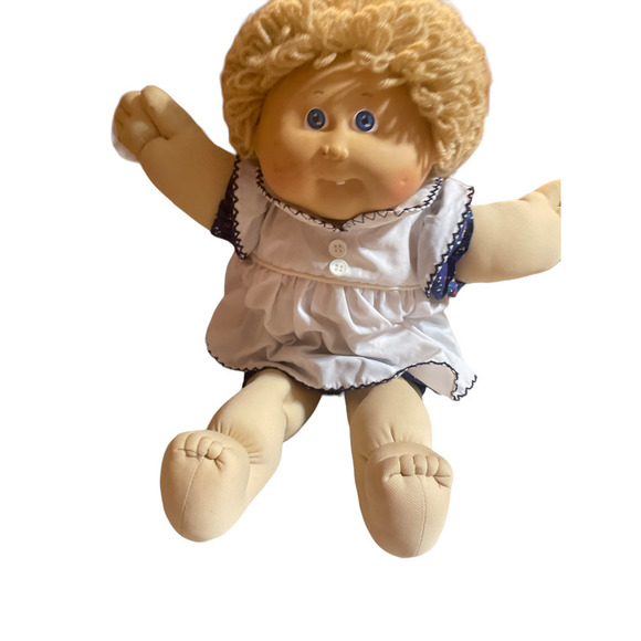 GENUINE collectors cabbage patch kid - Picture 1 of 5